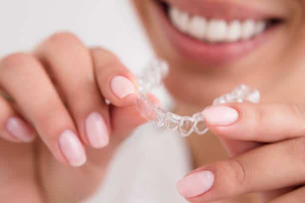 Achieve a Radiant Smile with Beverly Hills Laser Teeth Whitening System at LA Teeth Whitening Bedfordshire